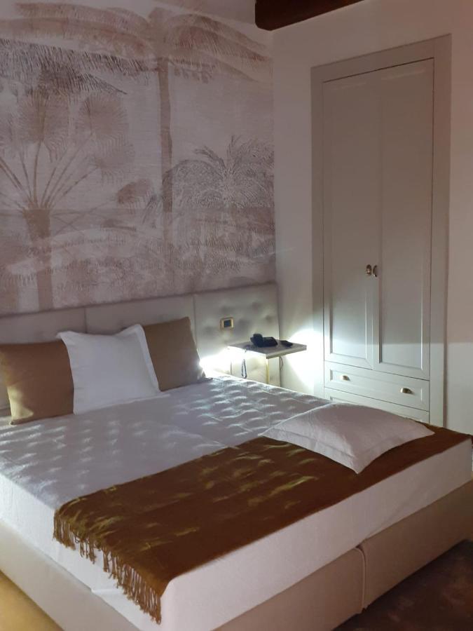 Petite Chambre Double ou Lits Jumeaux