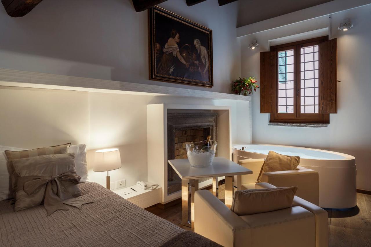 Exclusive Suite Spa Bath