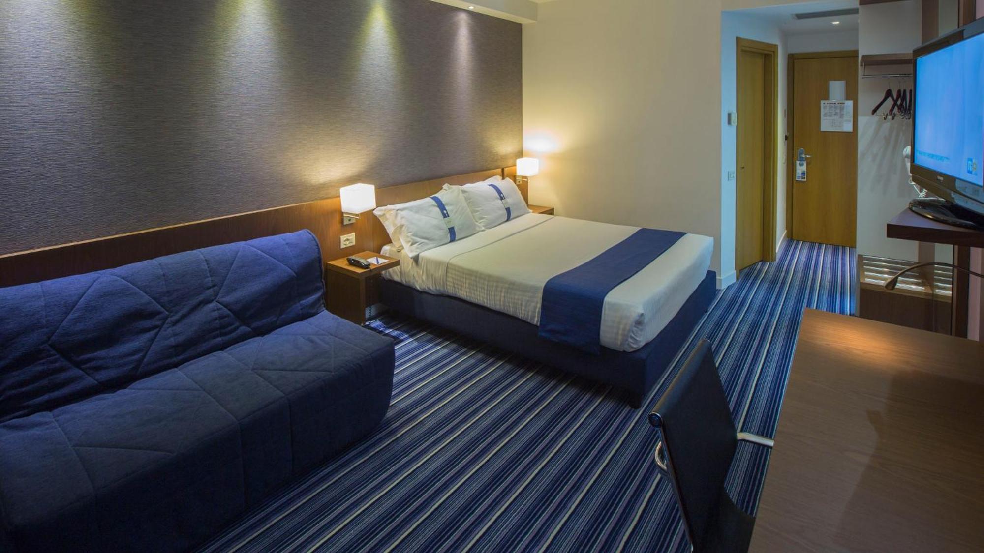 Double Room Sofa Non Smoking,1433309386:JPEG