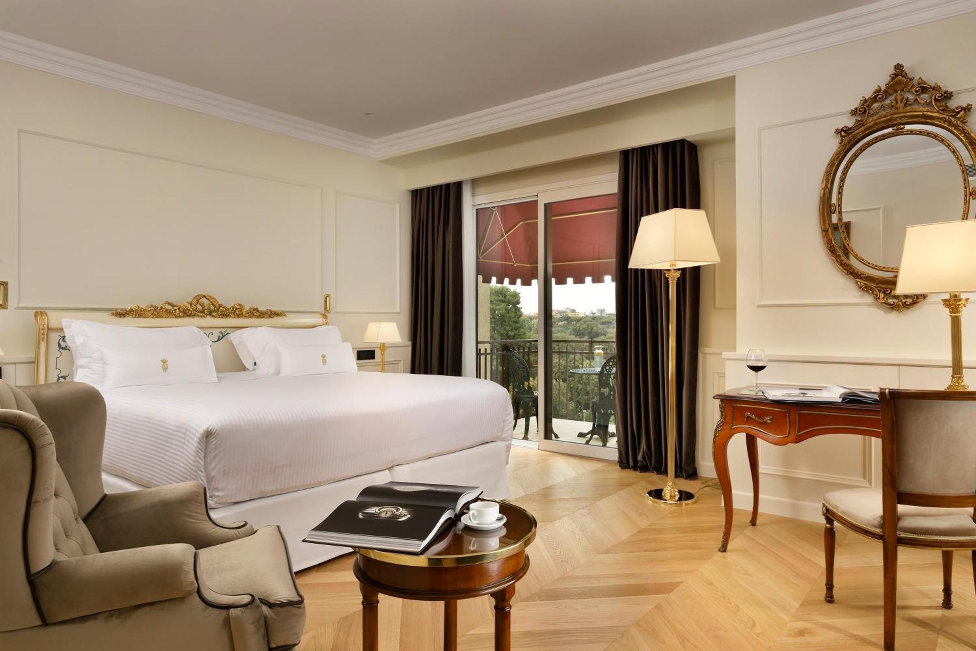 Prestige Park View Double Room Balcony