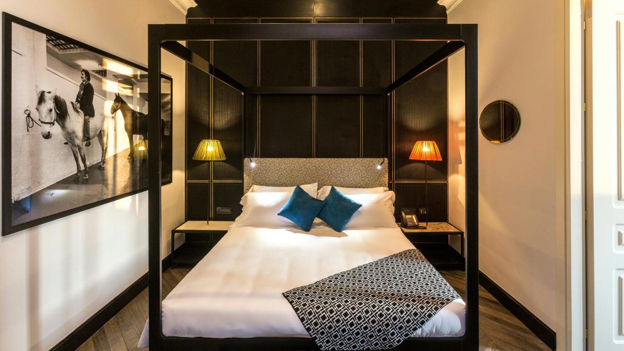 Junior Suite,1610840218:JPEG