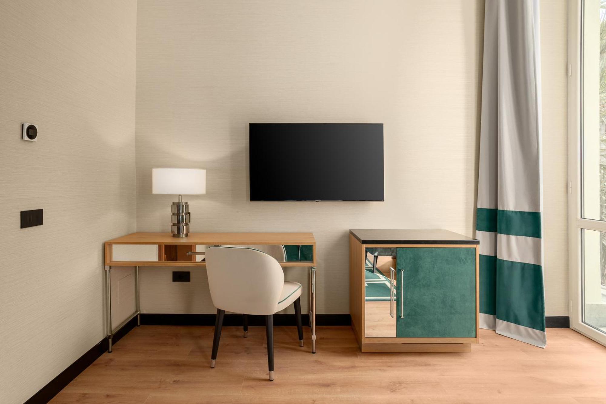 Executive Double Room,1660281623:JPEG