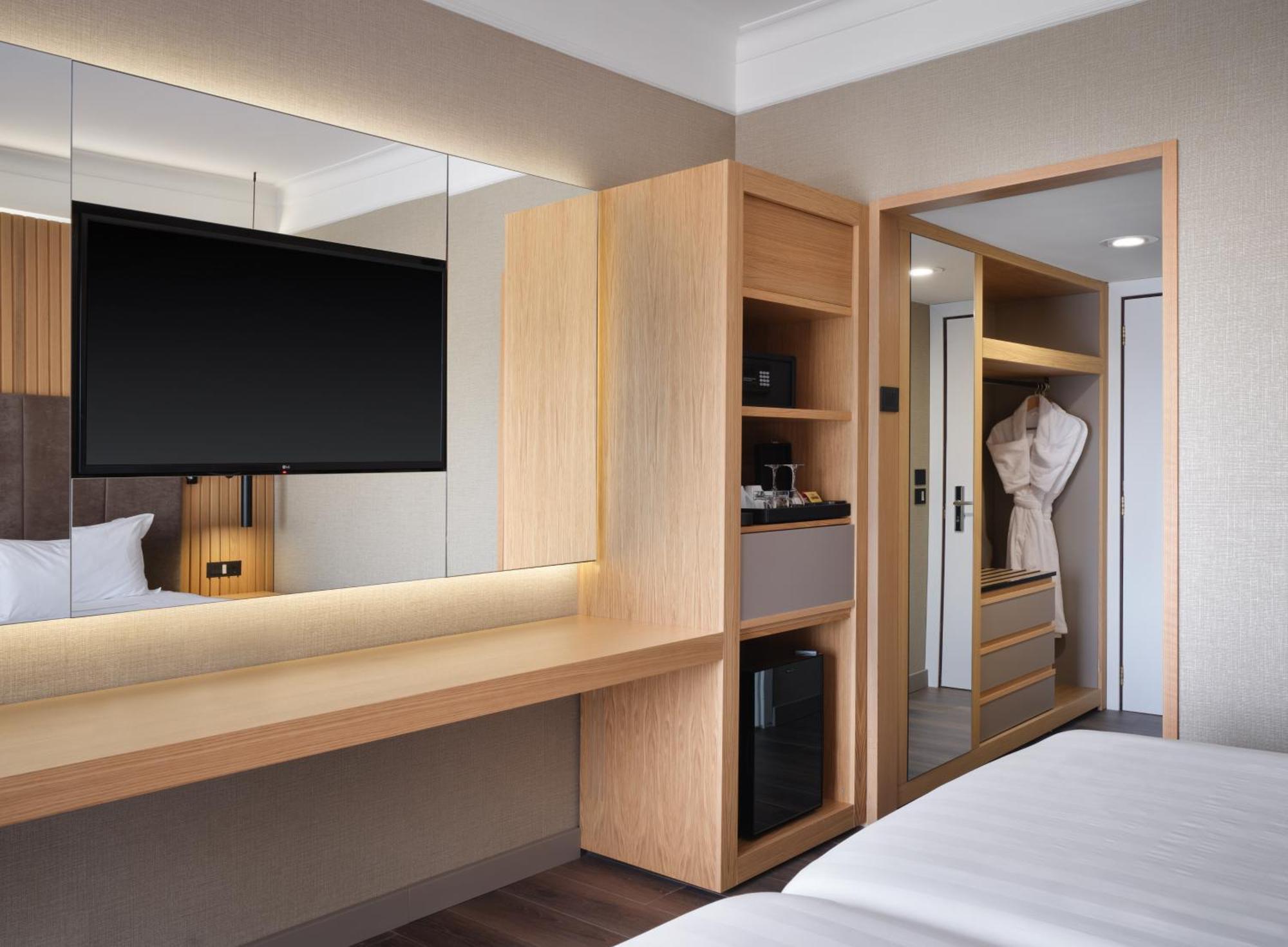 Quarto Twin Premium com Vista Piscina