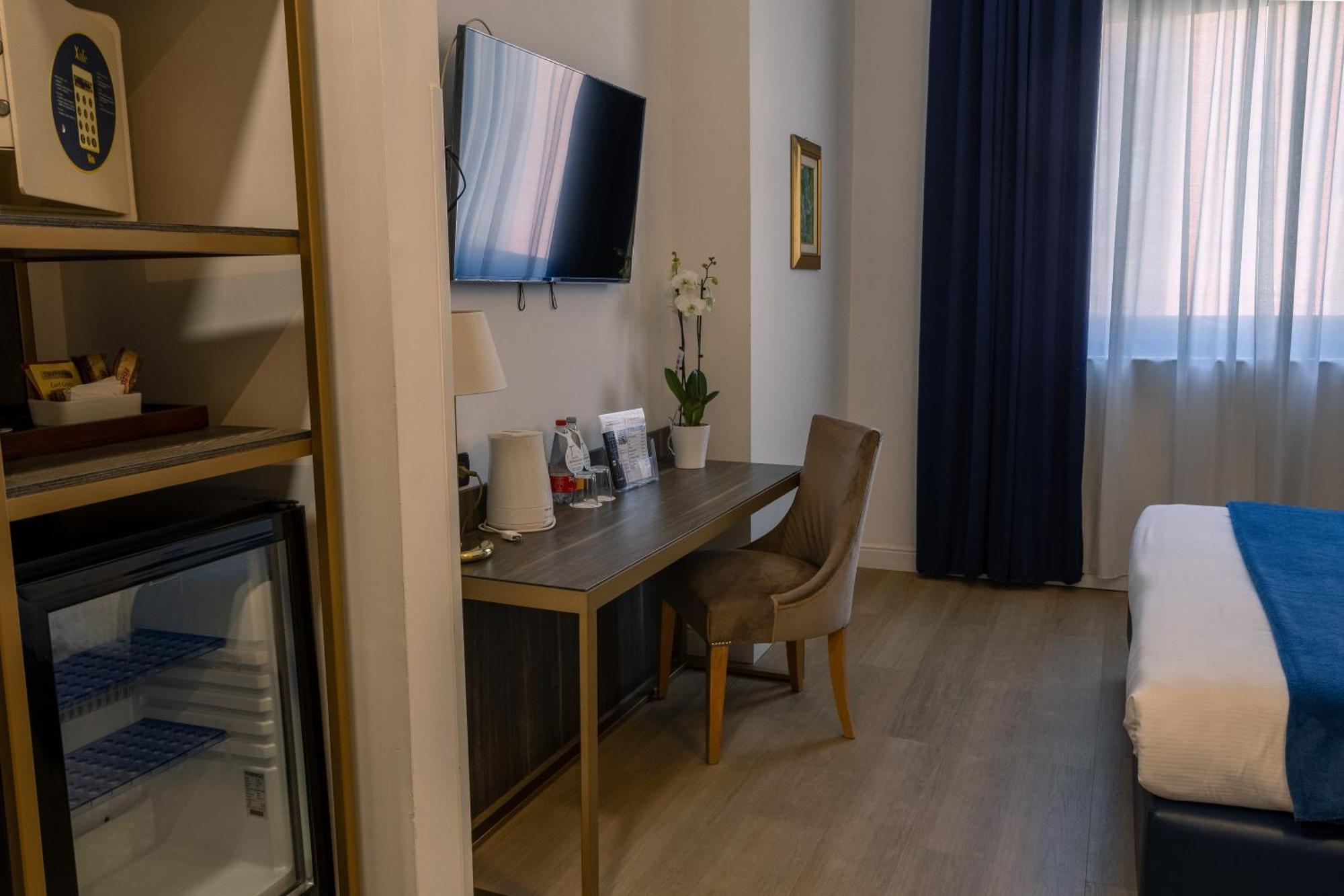 Classic Double Room