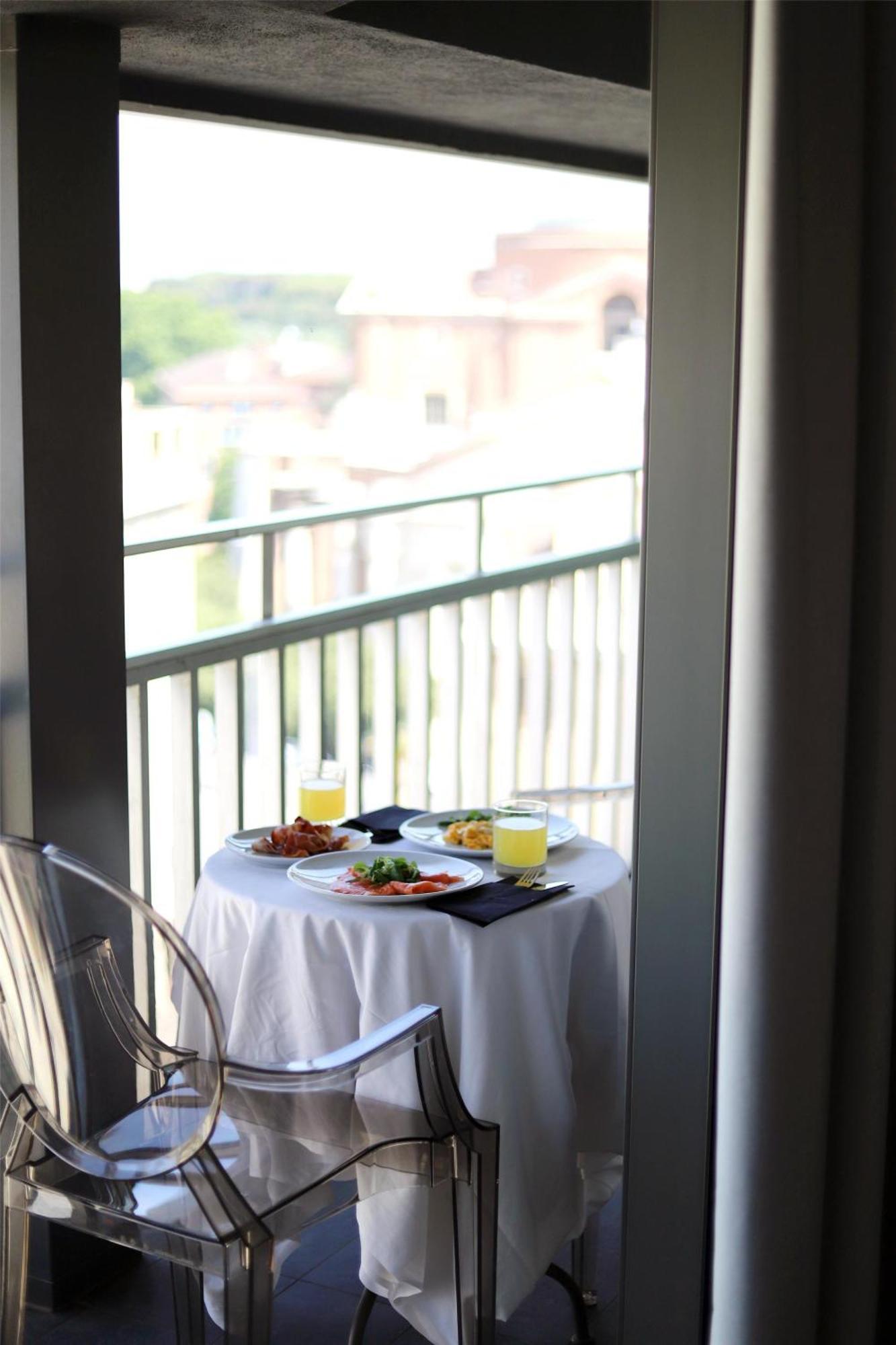 Suite Balcony,1766123341:JPEG
