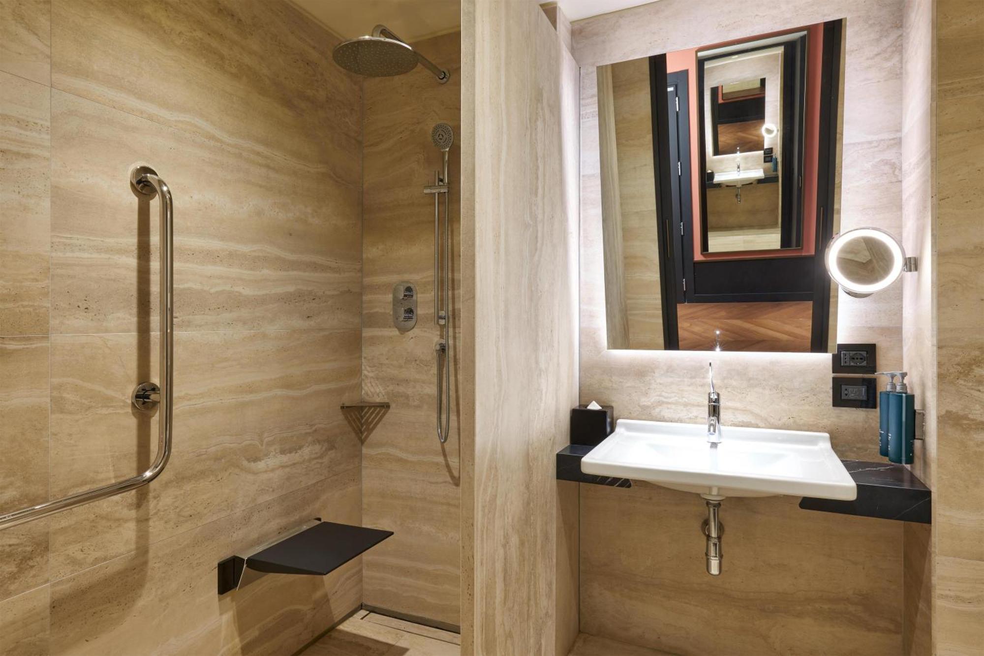 King Room Mobility Accessible