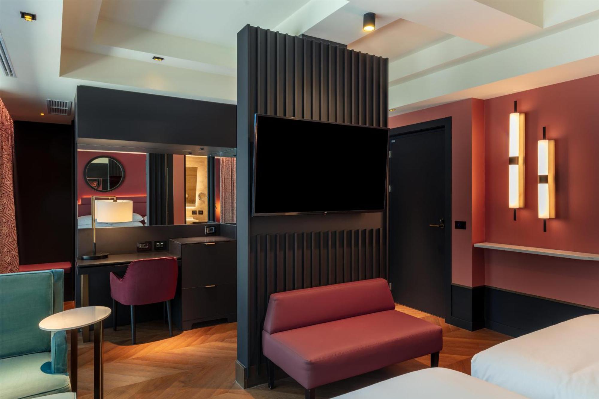 Twin Room Mobility Access