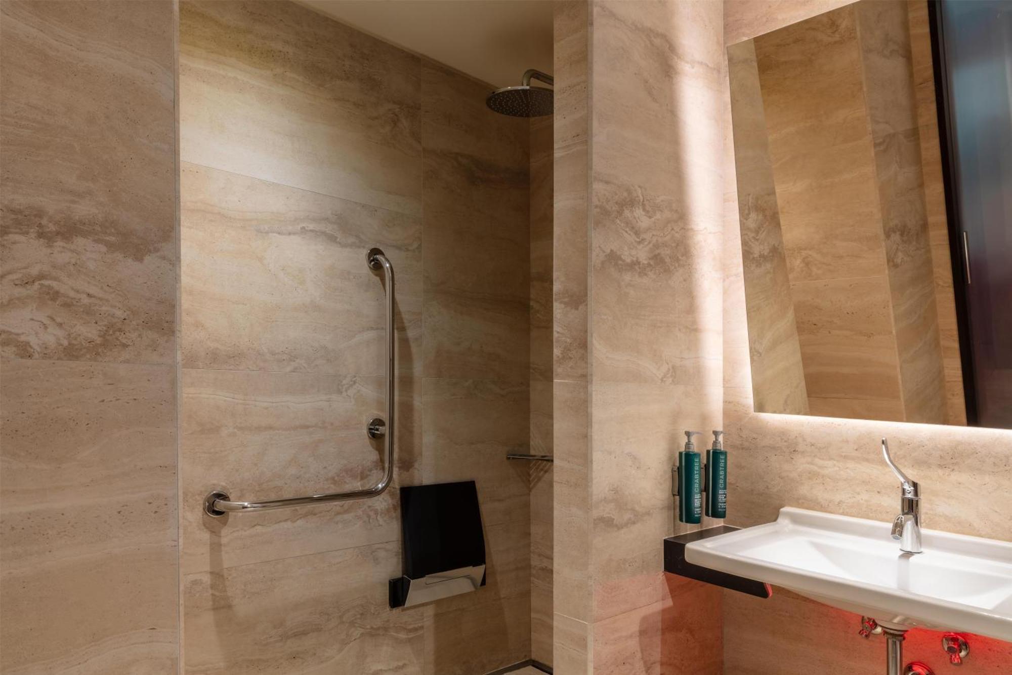 King Room Mobility Accessible