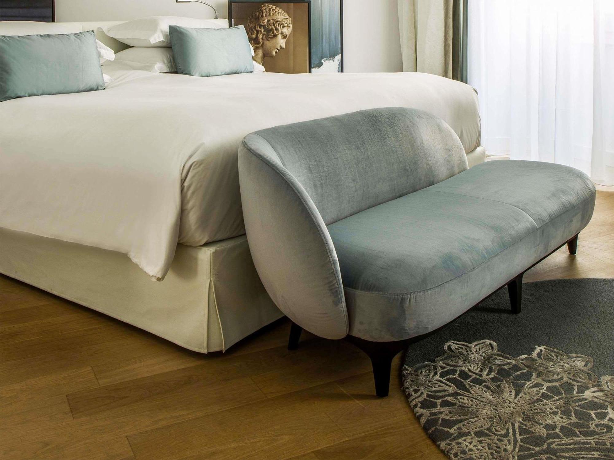 Premium Luxury Room