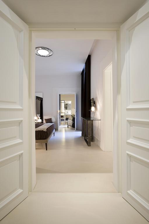 Suite mit Kingsize-Bett und Balkon
