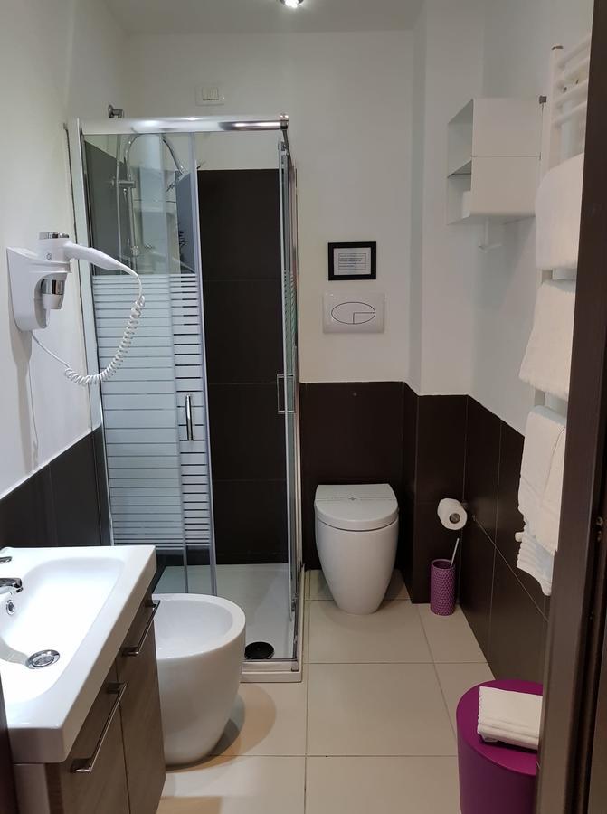 Quarto Duplo com Cama Extra