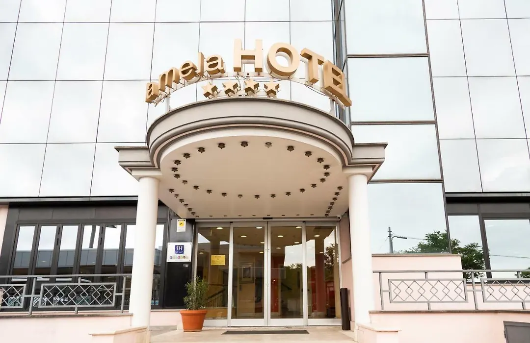 Ih Hotels Roma La Mela-1