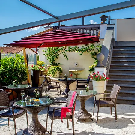 Hotel Savoy-2
