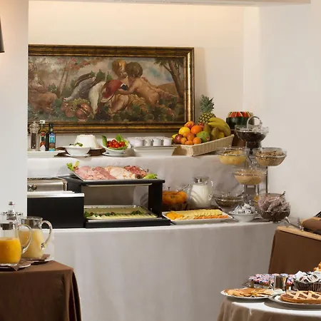 Hotel Degli Artisti-3