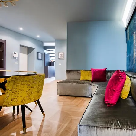 Hotel 55 Fifty-Five - Maison D'Art Collection-3