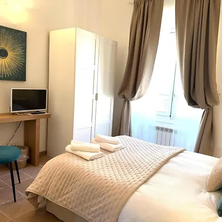 Aenea'S B&B-3