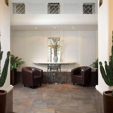 Trianon Borgo Pio Aparthotel-2