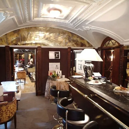 Hotel Majestic Roma-3